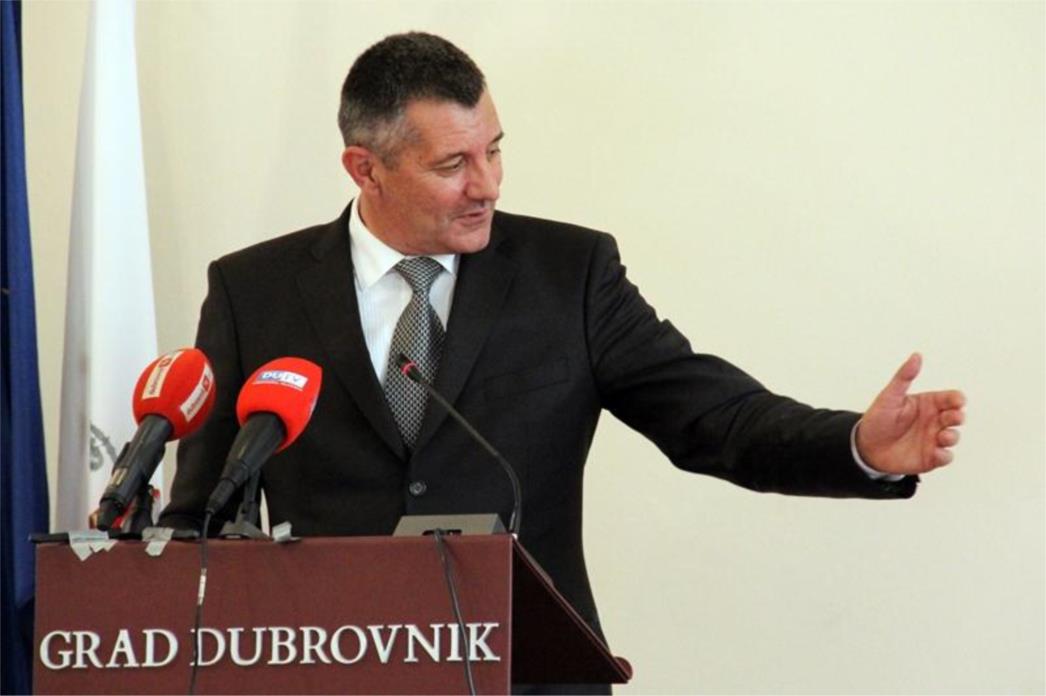 Završila posljednja sjednica dubrovačkog GV-a: Projekt groblja Dubac jednoglasno izglasan, Medo Bogdanović nova Ravnateljica Igara