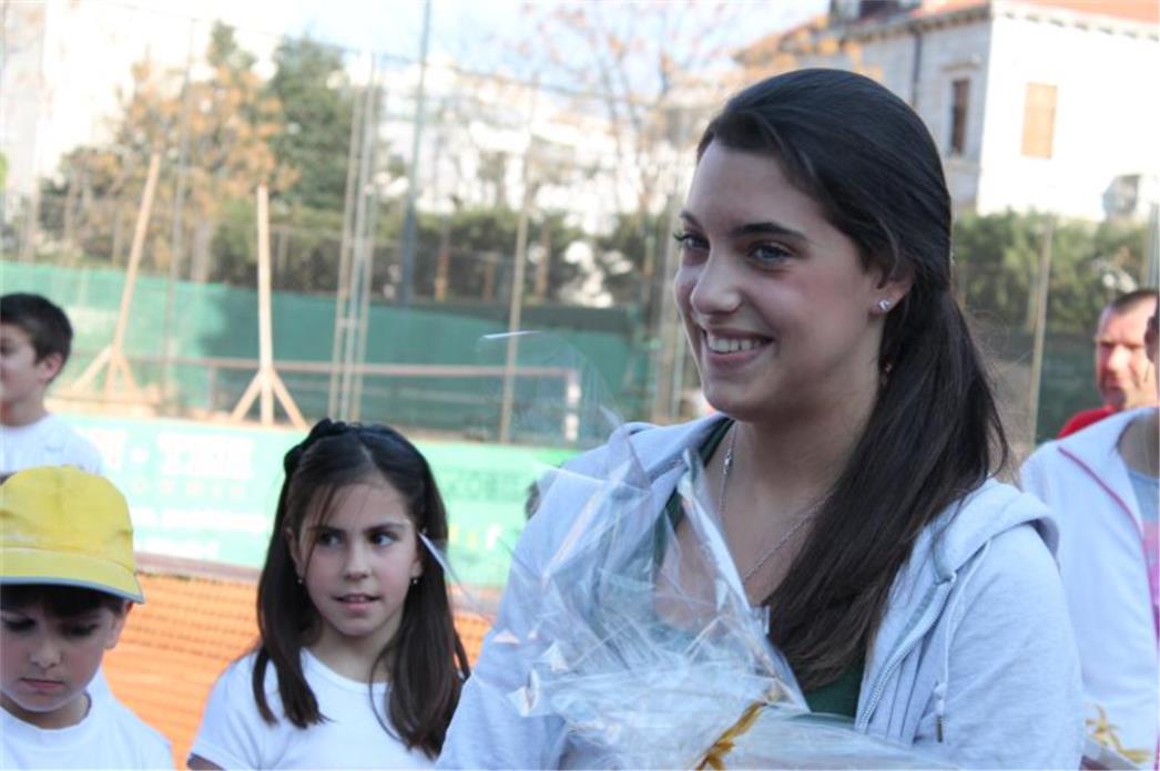 Ana Konjuh razveselila mališane u Uvali Lapad  (FOTOGALERIJA) 