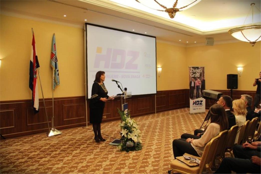 HDZ i koalicijski partneri predstavili listu za nastupajuće Lokalne izbore (FOTOGALERIJA)