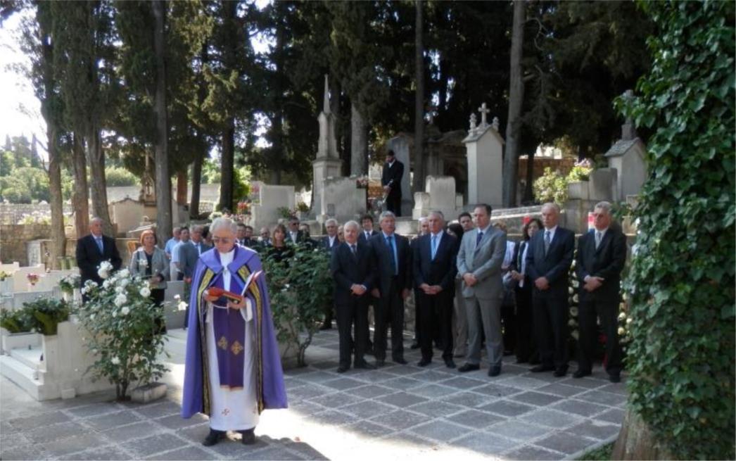 DAN DUBROVAČKO-NERETVANSKE ŽUPANIJE: Položeni vijenci kod Spomen-obilježja na Boninovu (FOTO)