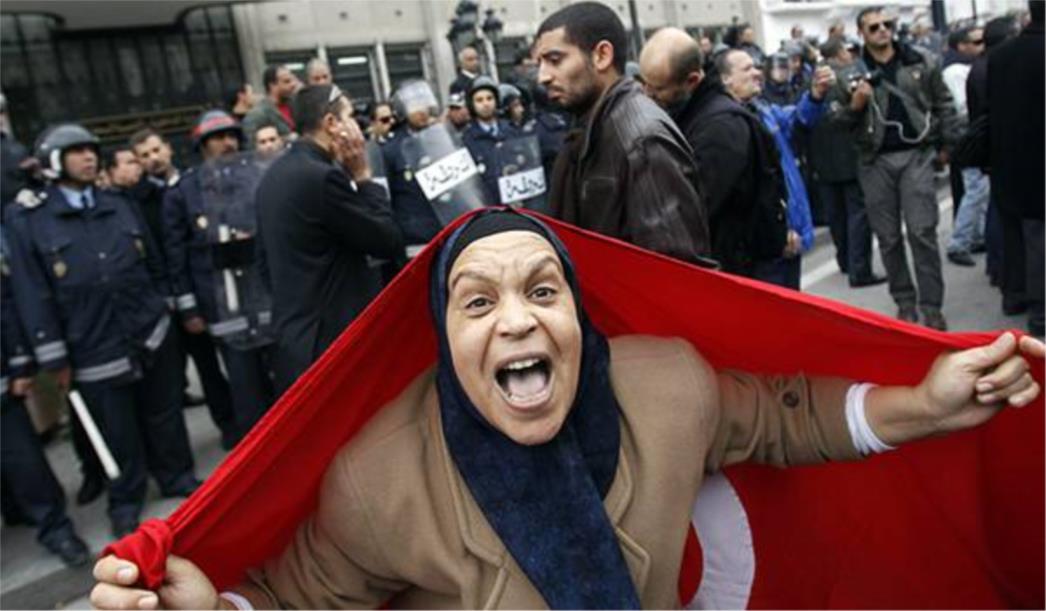 Tunižani sad prosvjeduju - protiv nove vlade!