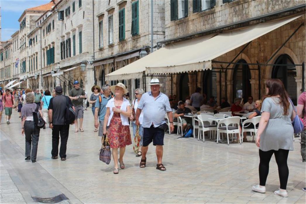 JOŠ JEDAN USPJEH VLADE ZORANA MILANOVIĆA: Po poreznoj presiji Republika Hrvatska je najgora turistička zemlja NA SVIJETU!