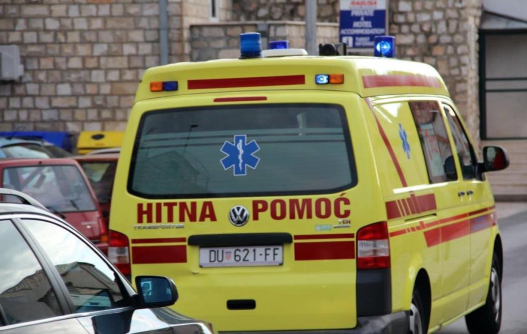 PROMETNA NESREĆA NA ULAZU U DUBROVNIK: Jedna osoba hospitalizirana