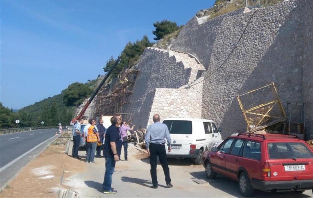 KAPITALNI OBJEKTI NA JUGU PRED DOVRŠETKOM: TS Srđ gotova do srpnja, obnavljaju se i skalini za Bosanku /FOTO/