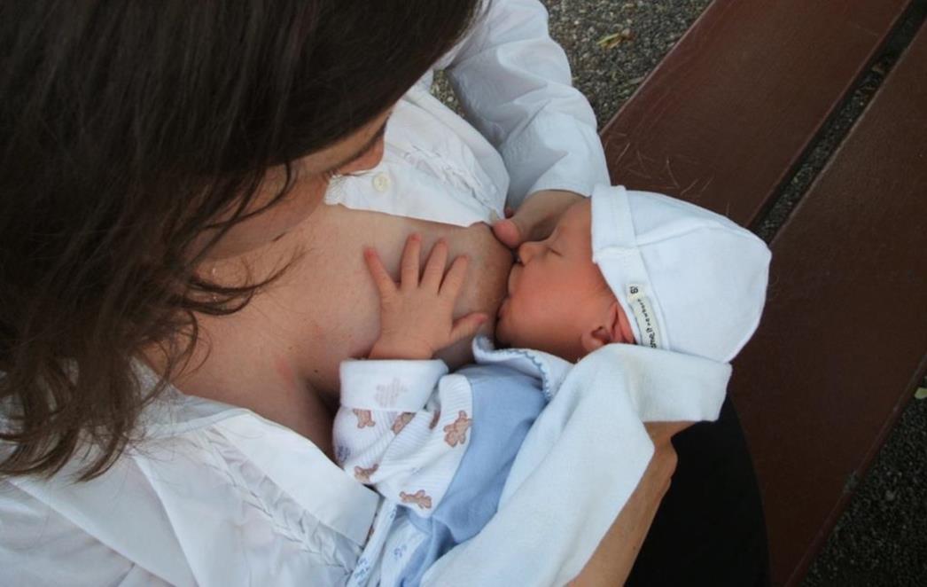 Dojenje  je korisno i za majku i bebu – zašto ga je sve manje?