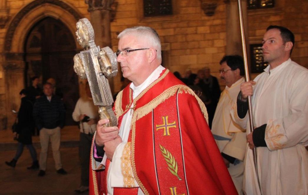 BISKUP UZINIĆ: Uskrsno svjetlo nas  osposobljava za drugačiji pogled na životne probleme