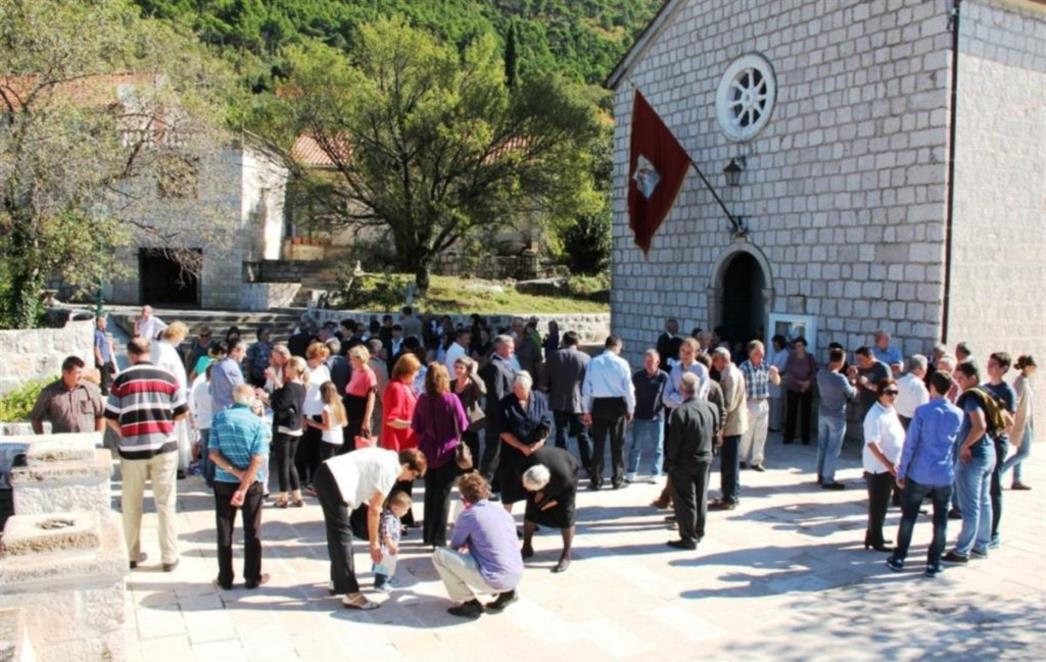 Klavirski trio   iz milanske Scale stiže u   samostan   Pridvorje - Konavle