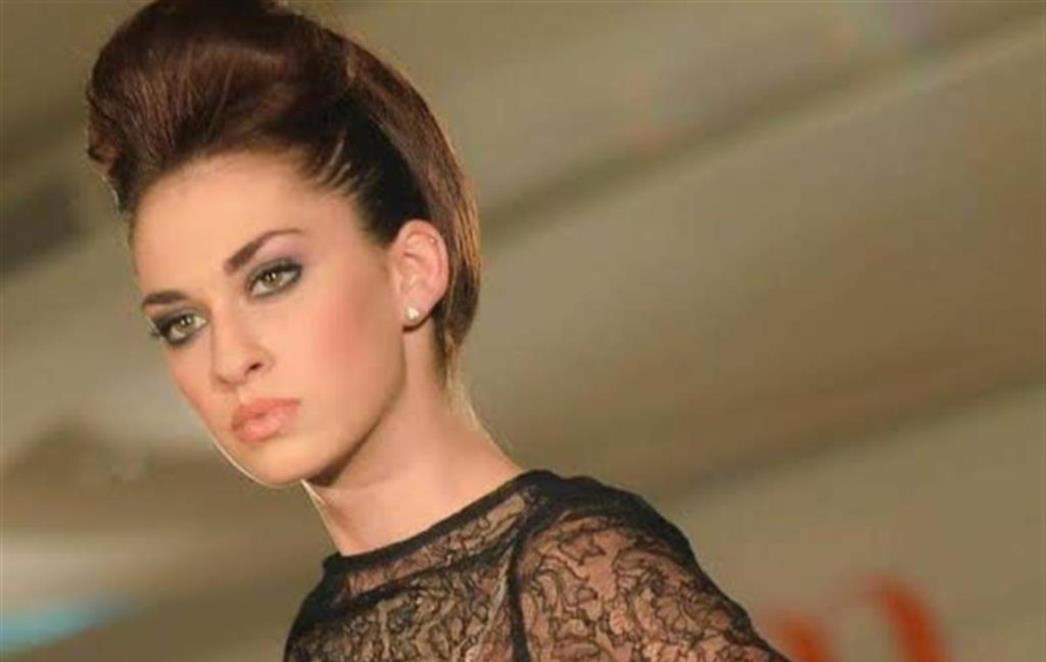 NOVA LICA:  Tko je ova zanosna ljepotica? (FOTOGALERIJA)