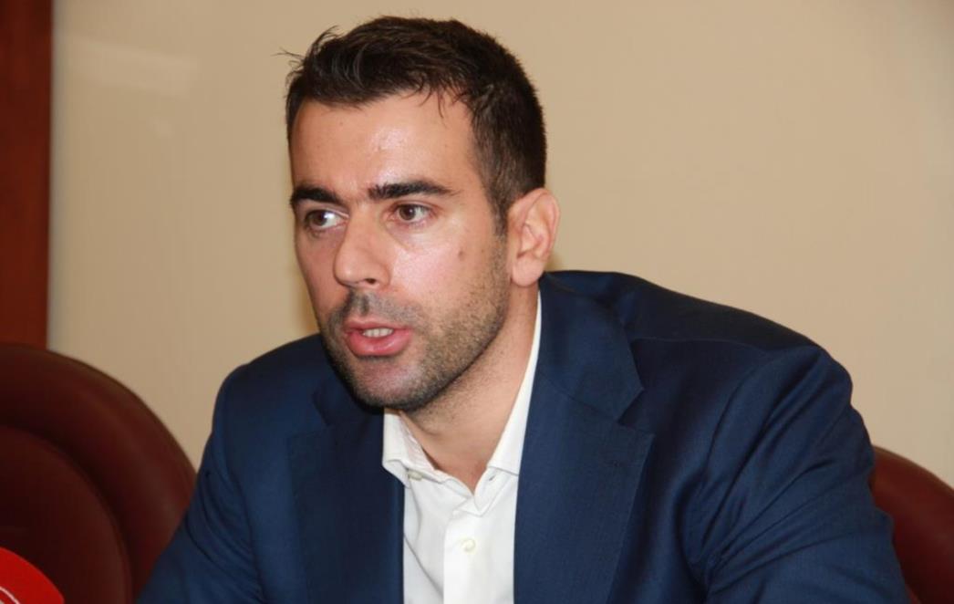 Željko Raguž: 'Bilo   bi   korisno da  država makne svoje   pipke  s  nekretnina i  prepusti  ih  gradovima'