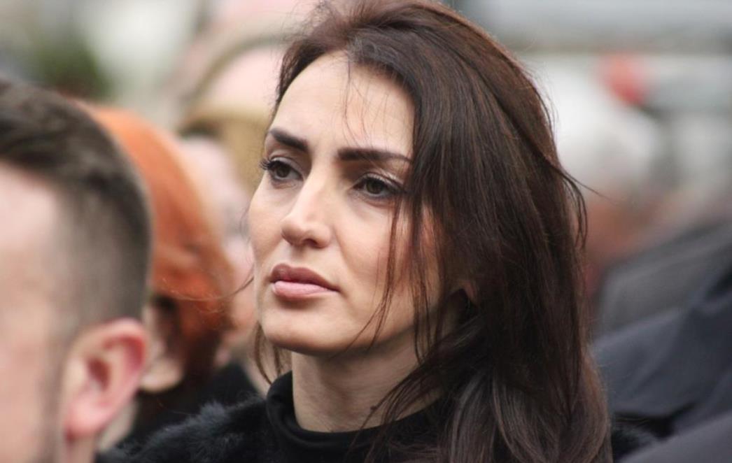 Putica o Mesiću, Pusić, bivšoj Vladi, Mostu i  pozdravu ministra Kuščevića