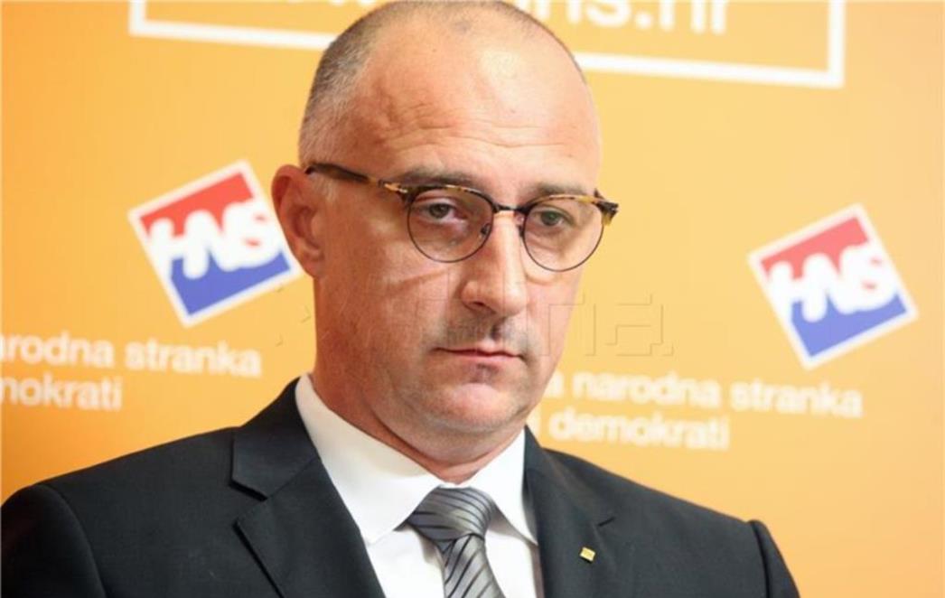 Vrdoljak: Politička odgovornost Karamarka ako je MOL-ov lobist plaćao savjete njegovoj supruzi