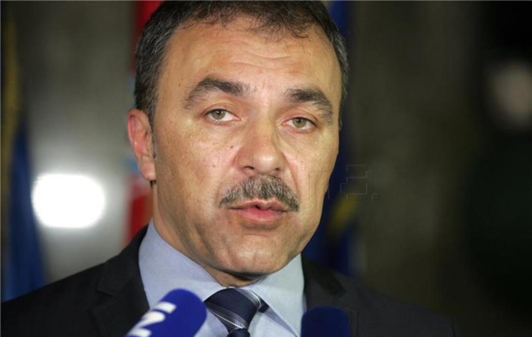 VLAHO OREPIĆ: 'Kad se  izbrišu lažna prebivališta, u  Vukovaru neće biti uporišta za ćirilicu'