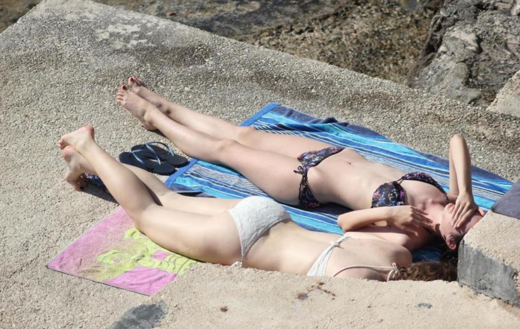 Ljeto se  ne  predaje: Mogući  prolazni neverini, ali  vikend je  stvoren za plažu