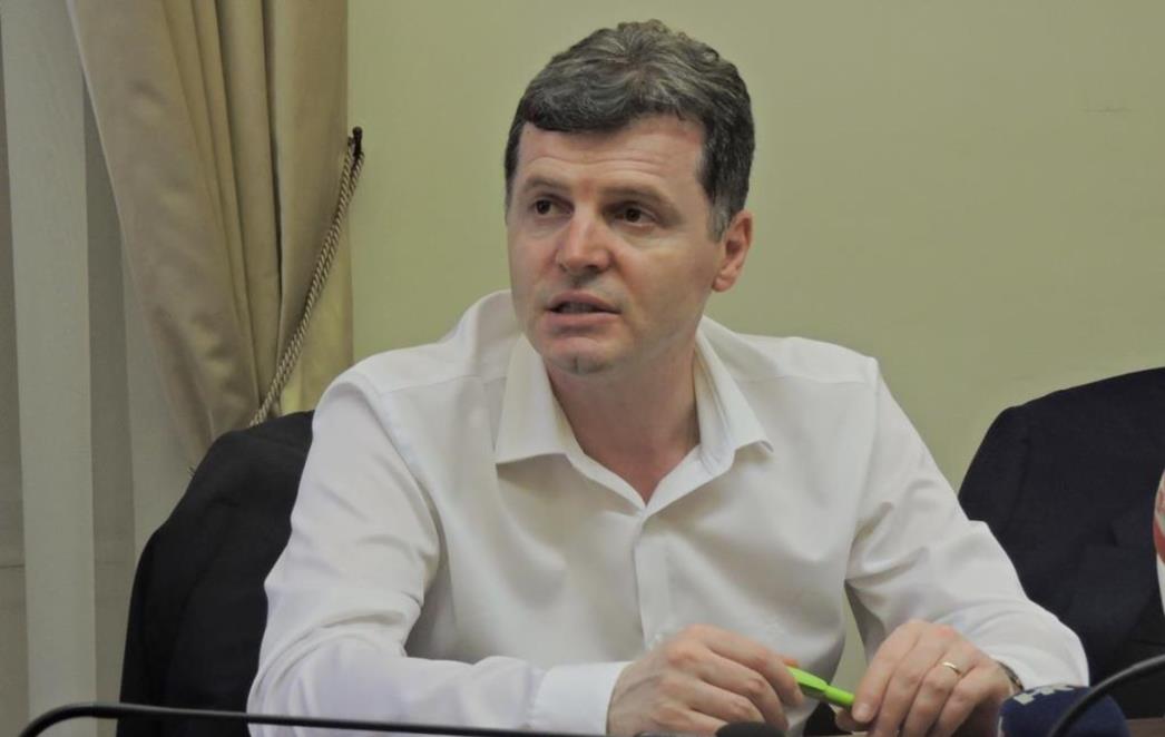 HDZ:  Neće  biti  poskupljenja dopunskog  osiguranja  i plaćanja u hitnim prijemima 