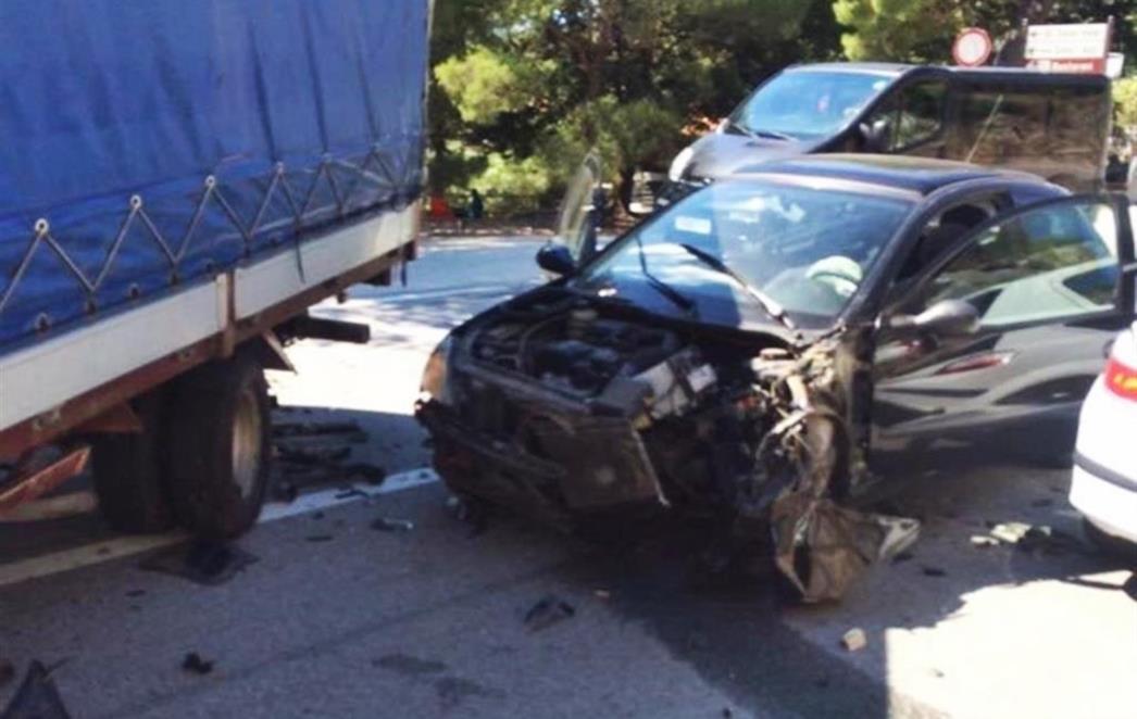 PROMETNA NA BISTRINI Sudar dva  vozila; jedna osoba ozlijeđena 
