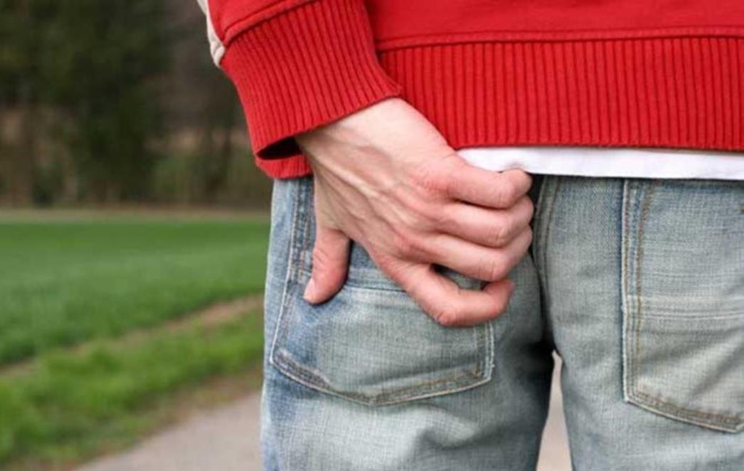 NEMOJTE SE SRAMITI PITATI: Evo zašto vas stražnjica nevjerojatno svrbi