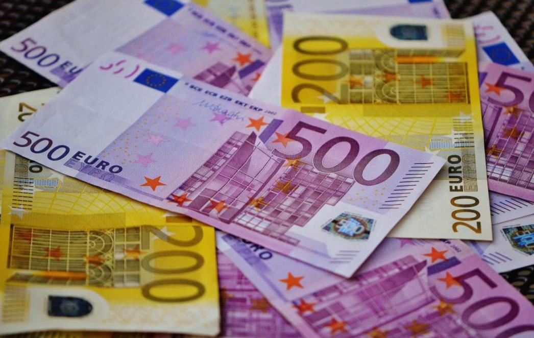 ŽELE ZADRŽATI SVOJE ZAPOSLENIKE Podižu im plaću na 1500 eura