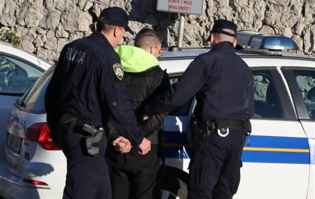 POLICIJSKA AKCIJA Osumnjičenik u slučaju droge jutros priveden pred DORH! (FOTO)