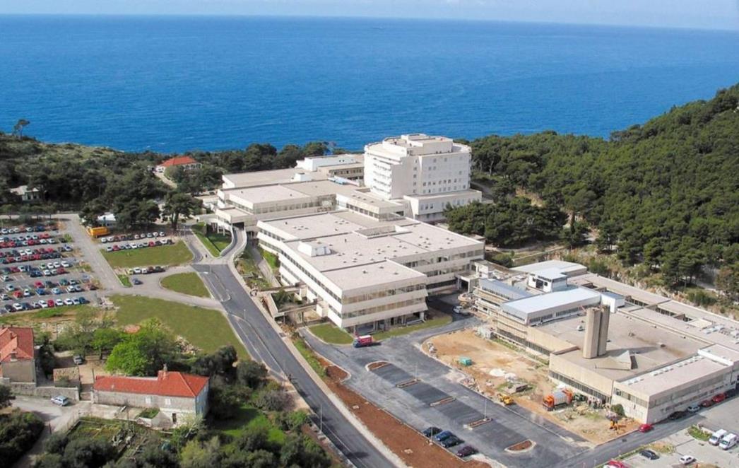 VAŽNA OBAVIJEST IZ OB DUBROVNIK: Od 4. svibnja poseban režim rada, evo kako i kada ćete moći na zakazane preglede