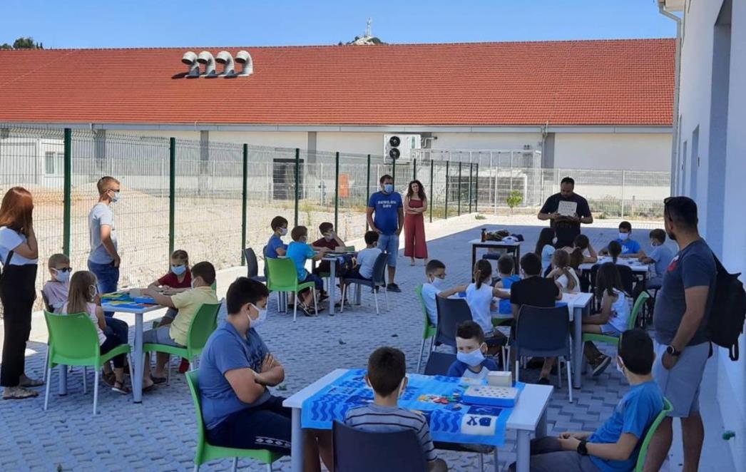 Održana besplatna radionica robotike i programiranja bez ekrana u Poduzetničkom inkubatoru Ploče