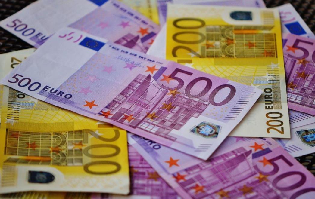 Dvadeset godina od kada je uvedena jedinstvena europska valuta