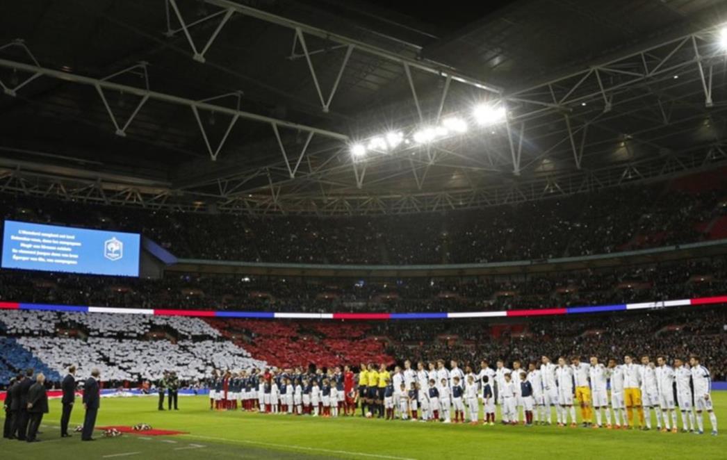 Probajte se ne naježiti - Englezi otpjevali Marseljezu na  Wembleyu! /VIDEO/