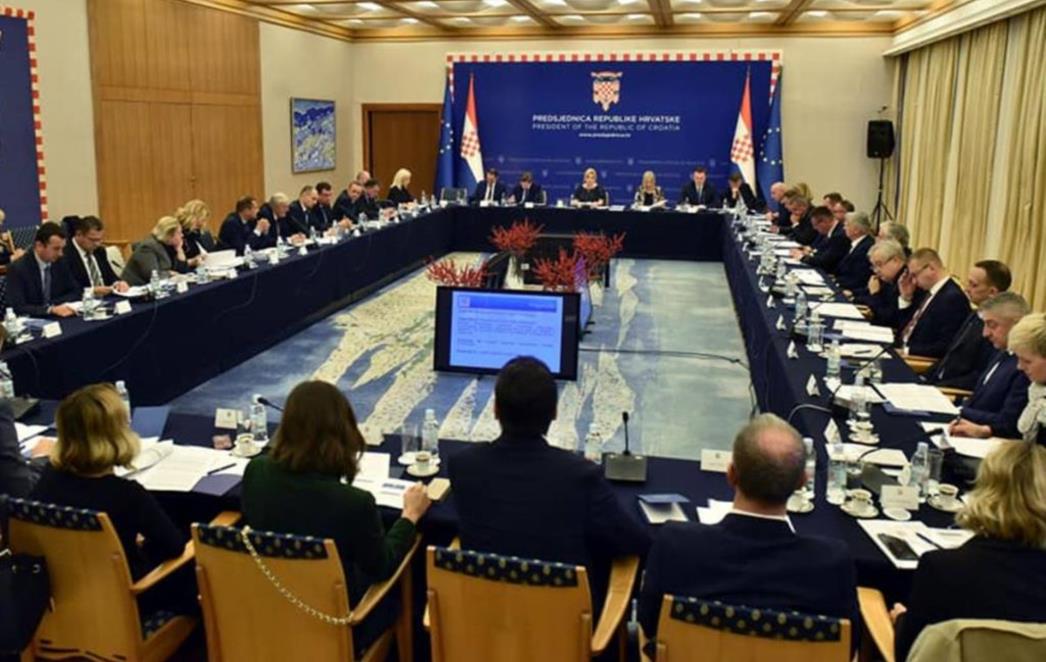 Župan Dobroslavić sudjelovao na drugom okruglom stolu na temu fiskalne decentralizacije i regionalnog razvoja RH 