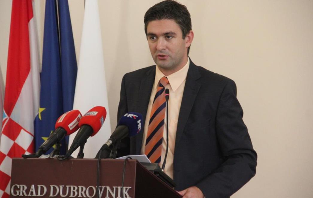 Mato Franković na sastanku s ministrom financija dogovorio rješavanje problematike žičare