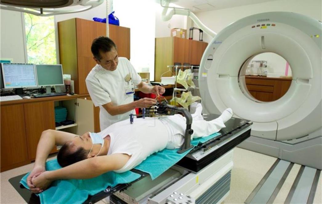 NJEMAČKI NOBELOVAC:  Za rak su 'najdirektnije' odgovorne ove dvije namirnice