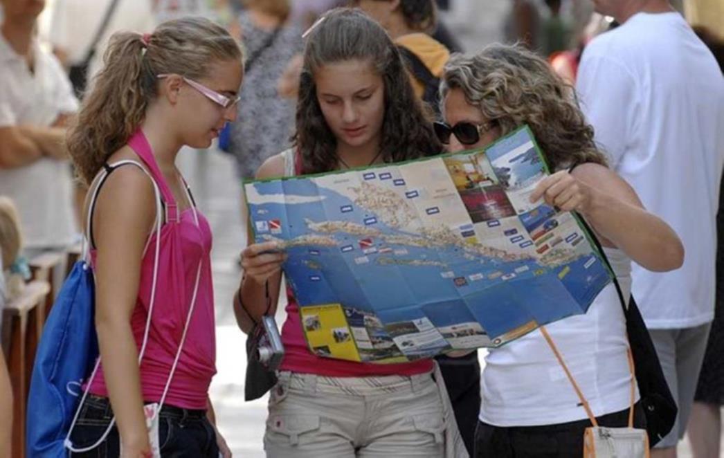 NAJUSPJEŠNIJA SEZONA: Zarada od turista mogla  bi premašiti 9,3 milijarde eura, a samo jedan grad je rekorder i primjer drugima