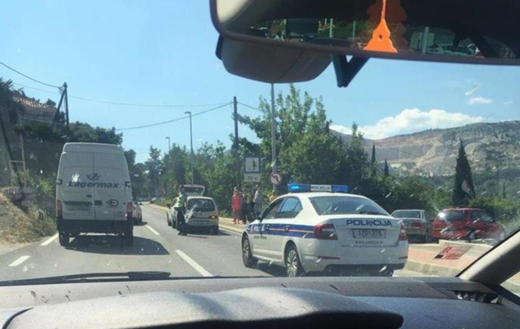 PROMETNA U ŽUPI Sudarila se tri osobna  vozila (FOTO)