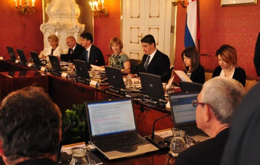 Do kad će ova Vlada biti na vlasti? Predsjednici će  biti ponuđena  tri moguća datuma