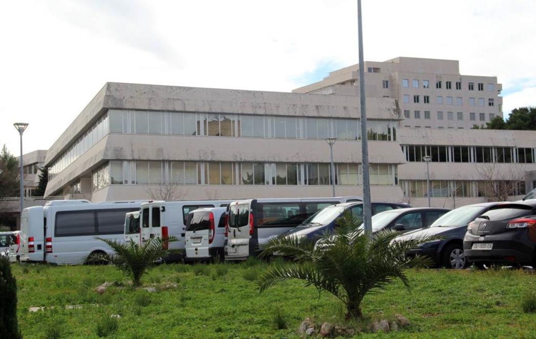 Vrijedna donacija OB Dubrovnik od  humanitarnog  božićnog koncerta  klapa u  crkvi sv. Mihajla