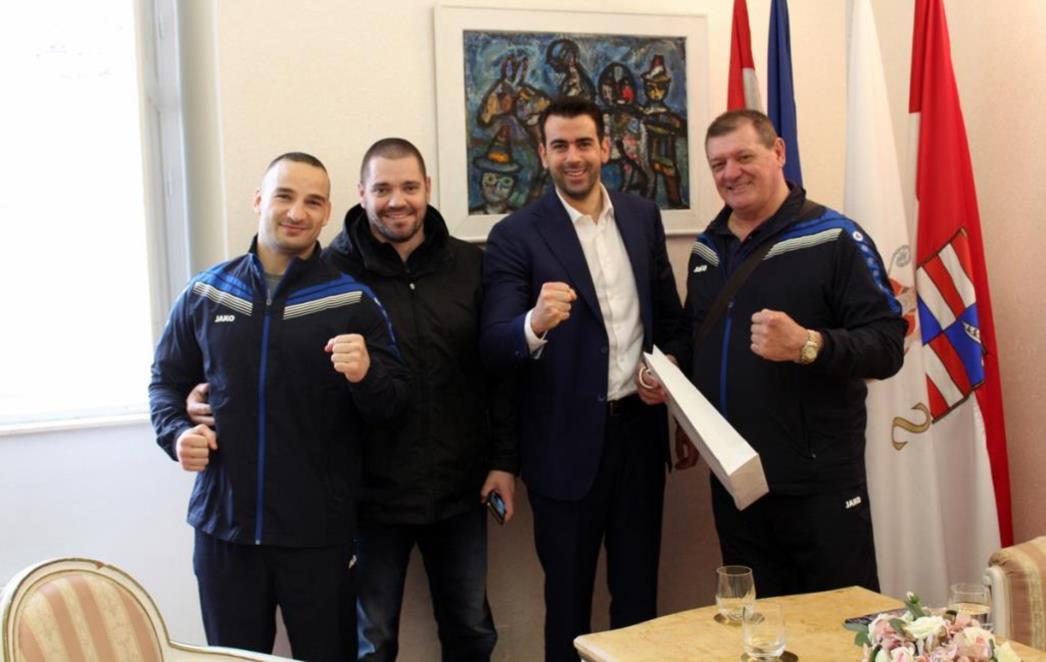 Zamjenik Raguž primio bivšeg prvaka u K1 Branka  Cikatića