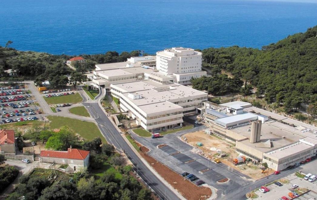 SKUTER ZABIO U PEDALINU: Djevojčica teško ozlijeđena i prebačena Dubrovnik