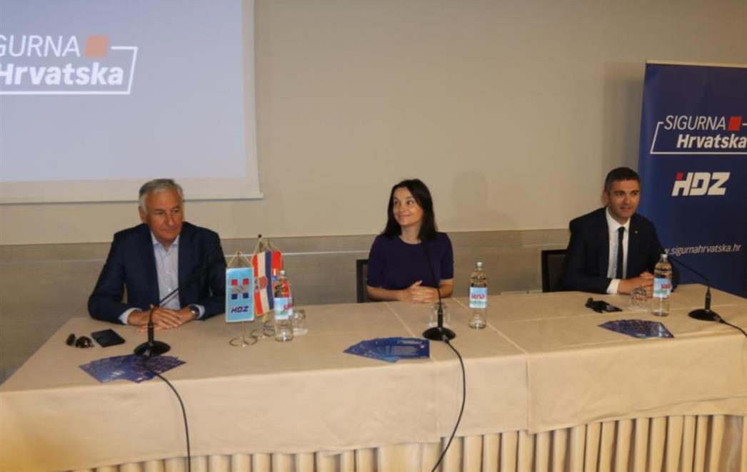 ZAVRŠNO OBRAĆANJE PRED IZBORE 'Plenkovićeva Vlada se uspješno nosila s krizama koje dođu jednom u sto godina' (FOTO)