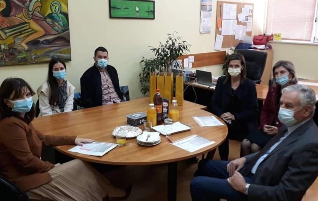 Župan Dobroslavić, zamjenica Marević i ravnateljica DUNEA-e Milić obišli Srednju poljoprivrednu i tehničku školu u Opuzenu