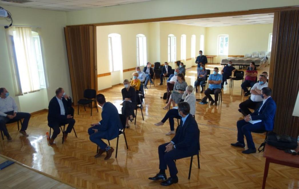 U Orebiću predstavljeni projekti izgradnje Luke Perna, Obilaznice Orebića i Rekonstrukcije ŽC od luke do spoja s obilaznicom