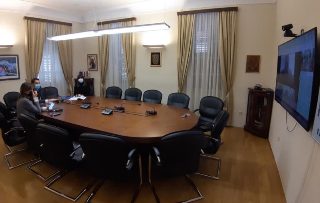U cilju suzbijanja širenja COVID-19, srednje škole u dolini Neretve od ponedjeljka imaju on-line nastavu