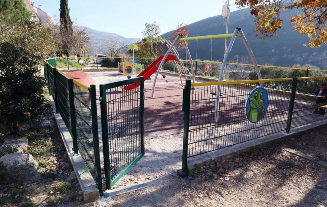 Otvaraju se dječja i sportska igrališta