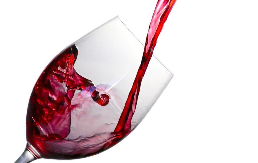 VOLITE VINO? Način na koji ga servirate je bitan