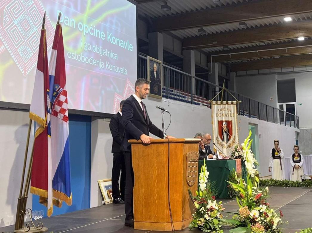 Gradonačelnik Franković na svečanoj sjednici Općine Konavle