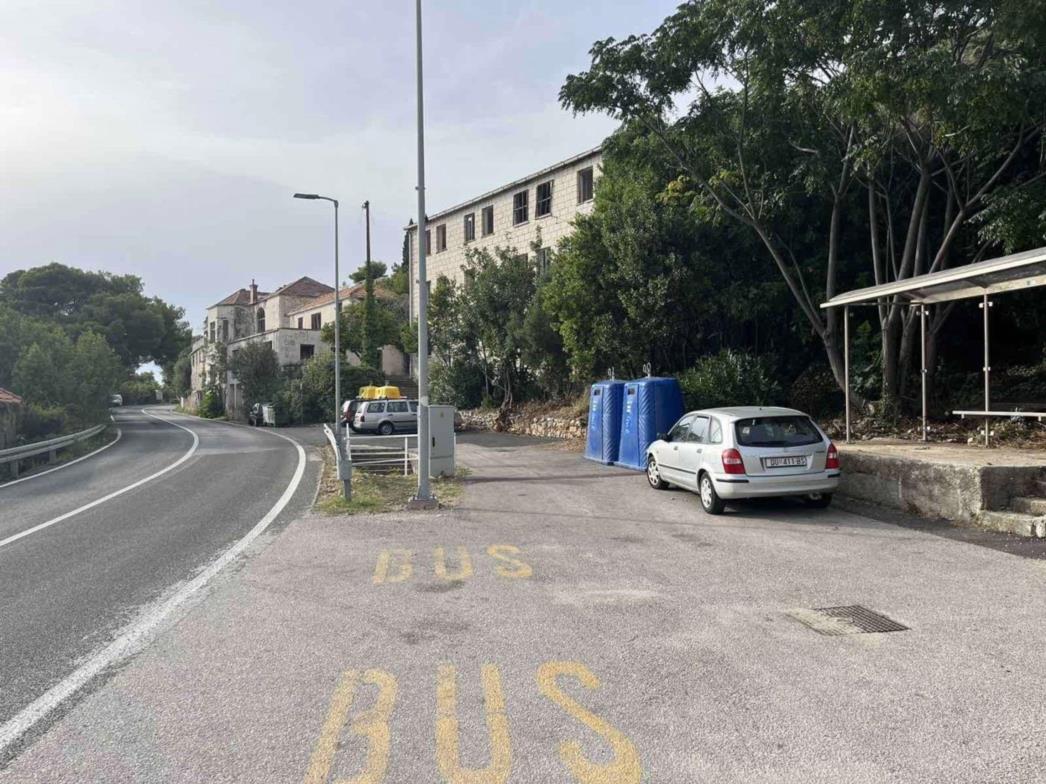 Sanirana cesta od Sustjepana do Lozice