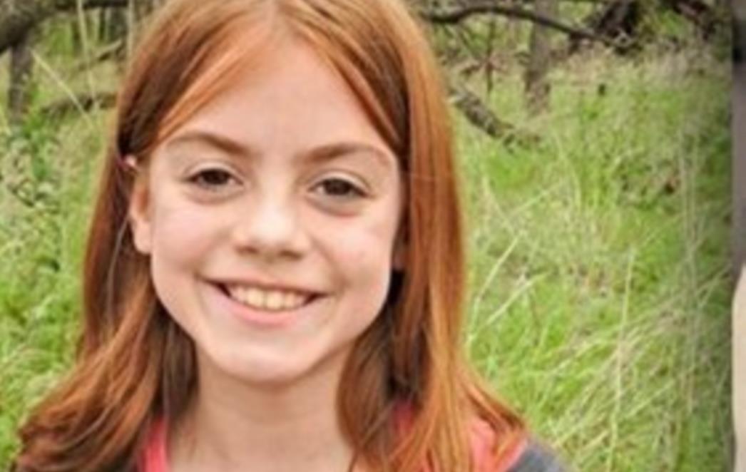 CURICA (10) SE KUPALA U RIJECI S OBITELJI: Počela se ponašati čudno, završila u bolnici i preminula. Ameba joj je ‘pojela’ mozak!