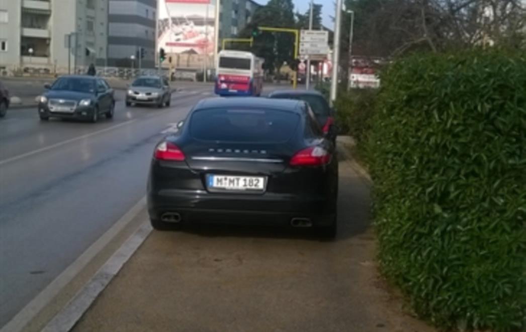 SRAMOTNO PONAŠANJE POZNATOG NOGOMETAŠA: 'Ajde ako si faca napravi to u Munchenu' (FOTO)