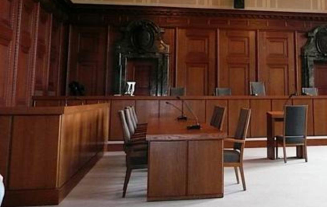 VIC DANA: Mujo i Fata na sudu