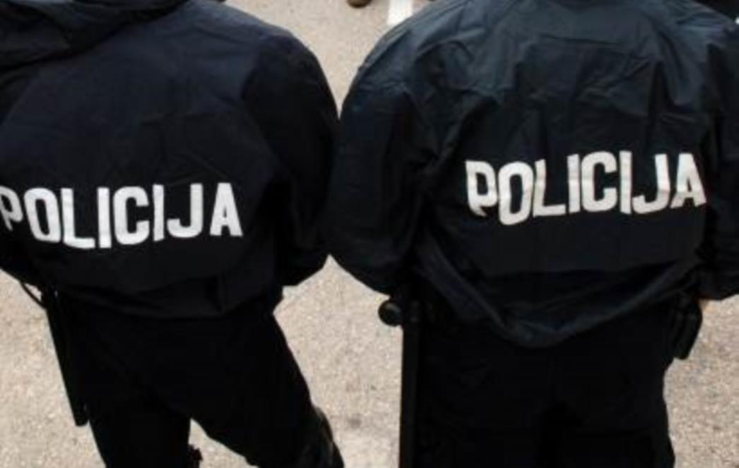 Pokušao ubiti punicu i ženu pa sebi presuditi