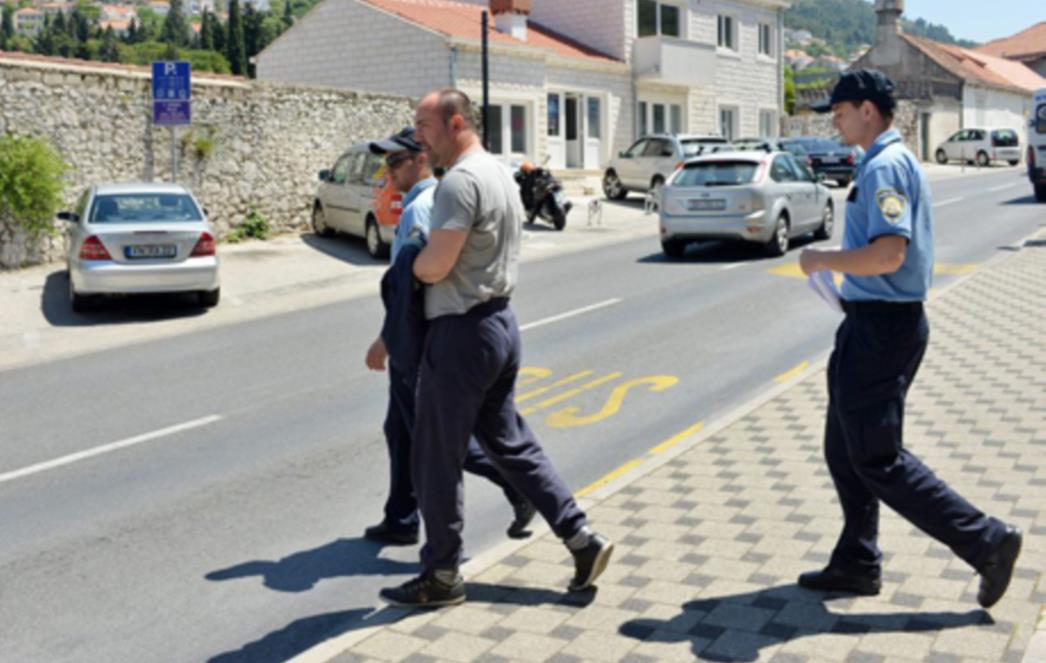 VELIKI USPJEH DUBROVAČKE POLICIJE: Uhvaćeni u švercu kokaina, planirali su i pljačku pošte u Dubrovniku