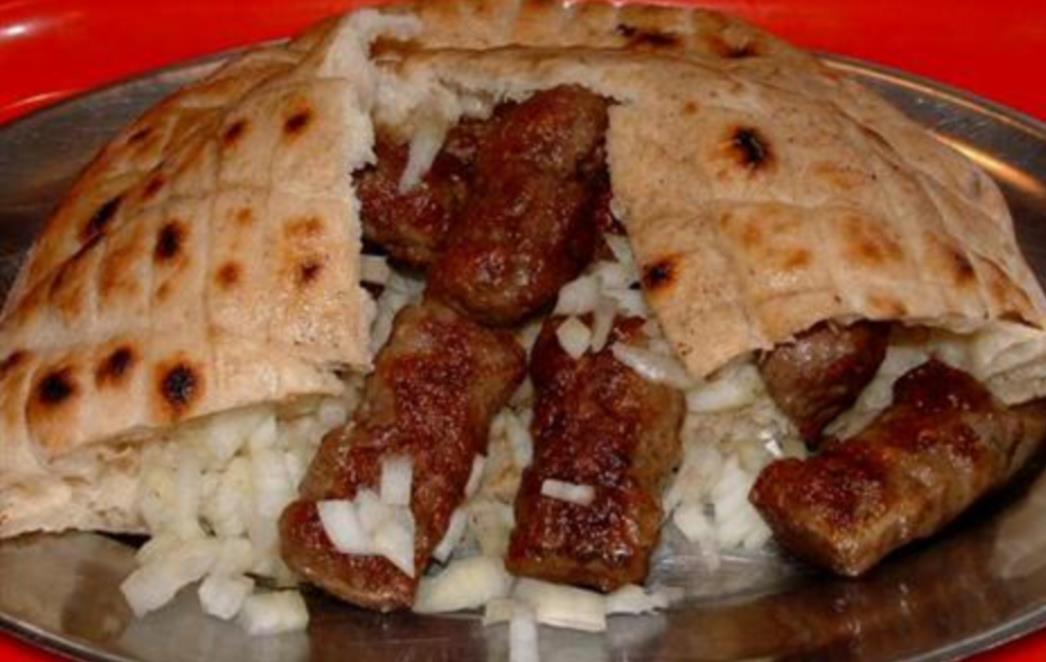 KONAČNO OTKRIVEN: Pogledajte recept čuvenih  sarajevskih ćevapa