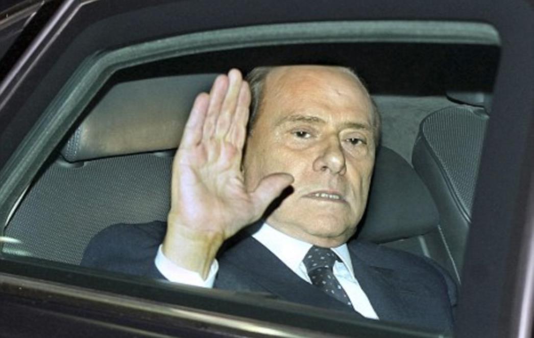 Zbogom 'berlusconizmu' - priča o uspjehu koja je završila neuspjehom